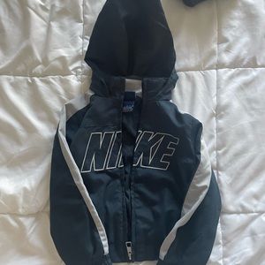 Kids nike wind breakers size 2T